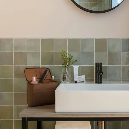 Middelland Hotel, Sonder By Marriott Bonvoy Hotell Rotterdam